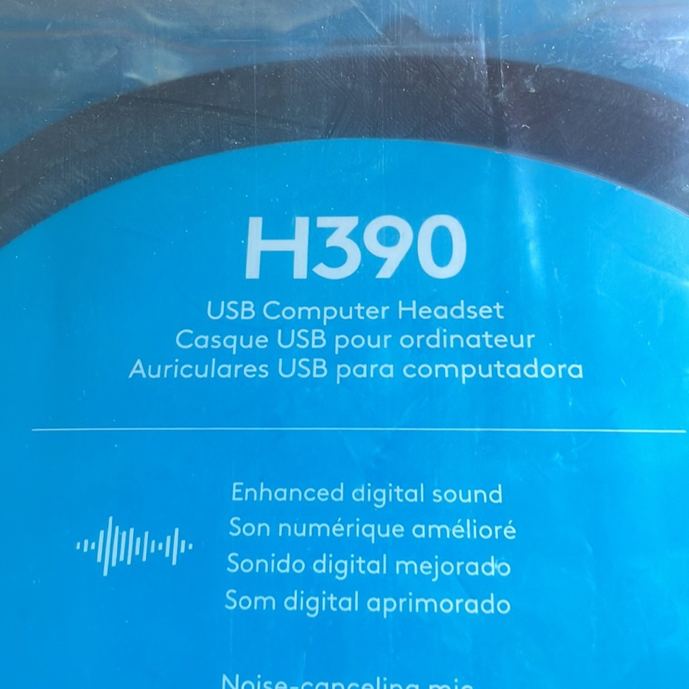 Logitech Computer Headset with Mic - Picture 2 of 4